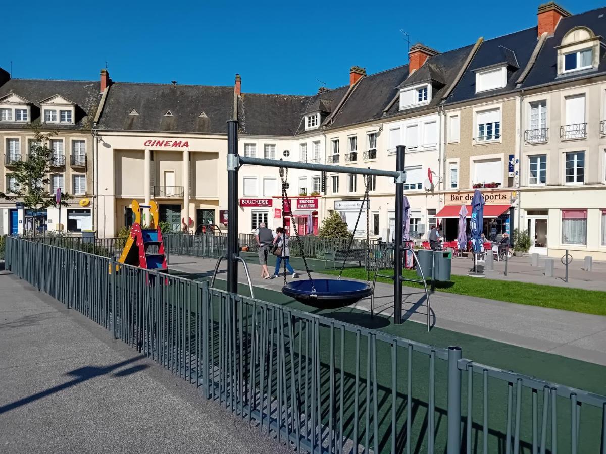 Trevieres La Fromagerie Maison Lumineuse Et Spacieuse Beau Sejour 5 Ch 2 Wc 1 Sdb Grand Jardin Clos 5Mn A Pied Commerces 10 Mn Plage Omaha Beach Proche Plages Du Debarquement מראה חיצוני תמונה