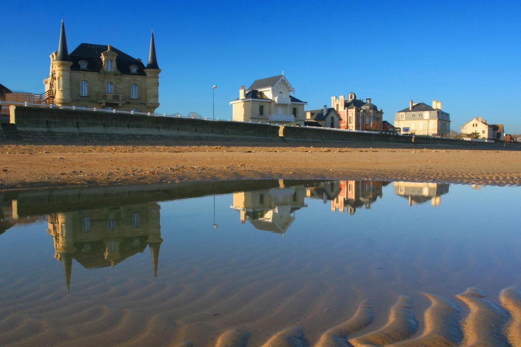 Trevieres La Fromagerie Maison Lumineuse Et Spacieuse Beau Sejour 5 Ch 2 Wc 1 Sdb Grand Jardin Clos 5Mn A Pied Commerces 10 Mn Plage Omaha Beach Proche Plages Du Debarquement מראה חיצוני תמונה